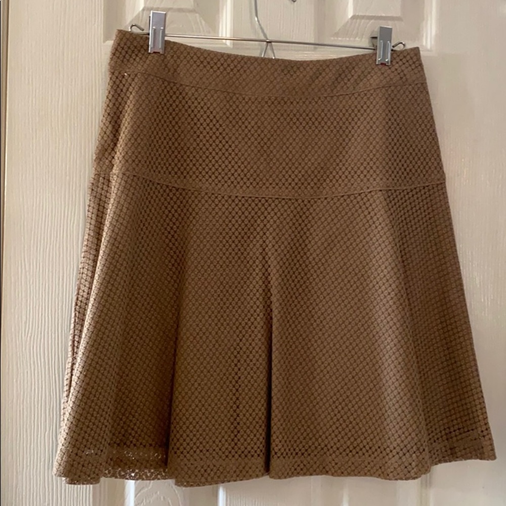 Tan flirty skirt